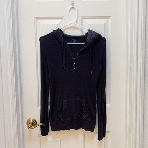 American Eagle Outfitters Fitted Hoodie